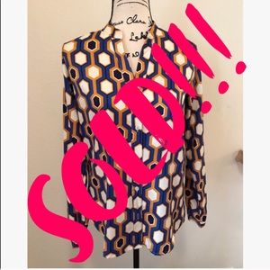 SOLD!! ✨Chic Printed Top✨